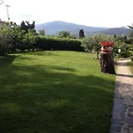 In Mit Grill- Garten Und Terrasse By Interhome *